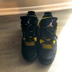 Jordan retro 4